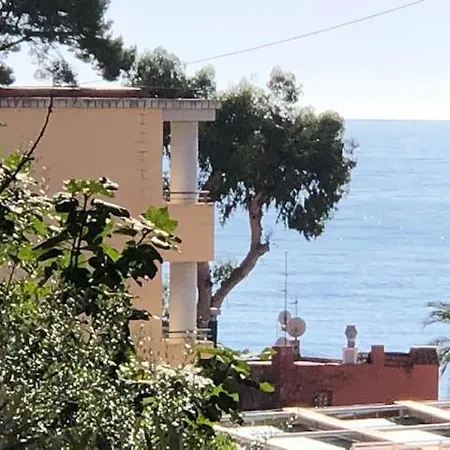 Appartamento Apartamento Equipado Con Las Vistas Al Mar